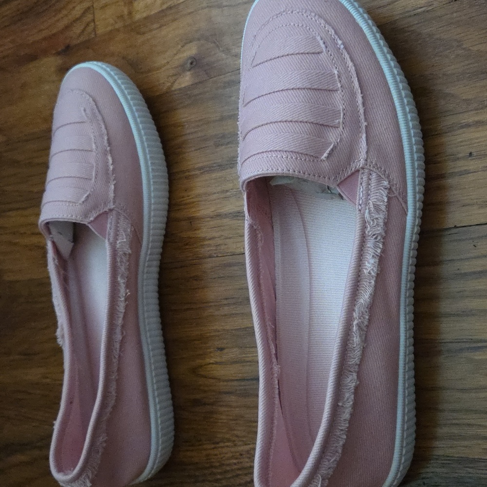 Comfortview Light Pink Women's Canvas Slip-ons 10 NWOB - Picture 10 of 11